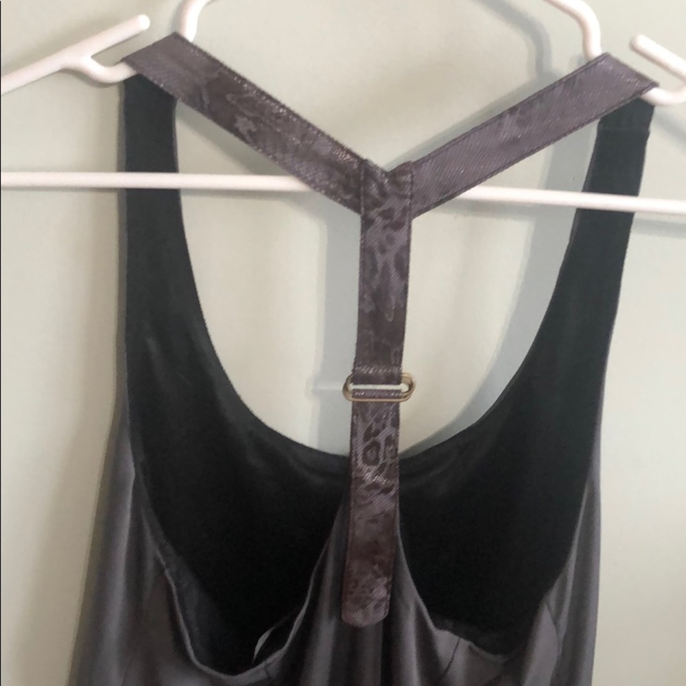 Tank top - Picture 3 of 3